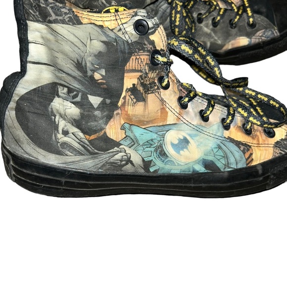 Converse men dc comics Batman hi top chuck Taylor’s black knight sneakers 11 - Picture 1 of 6